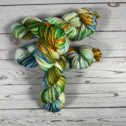 Macaw-roni/Dyed to order