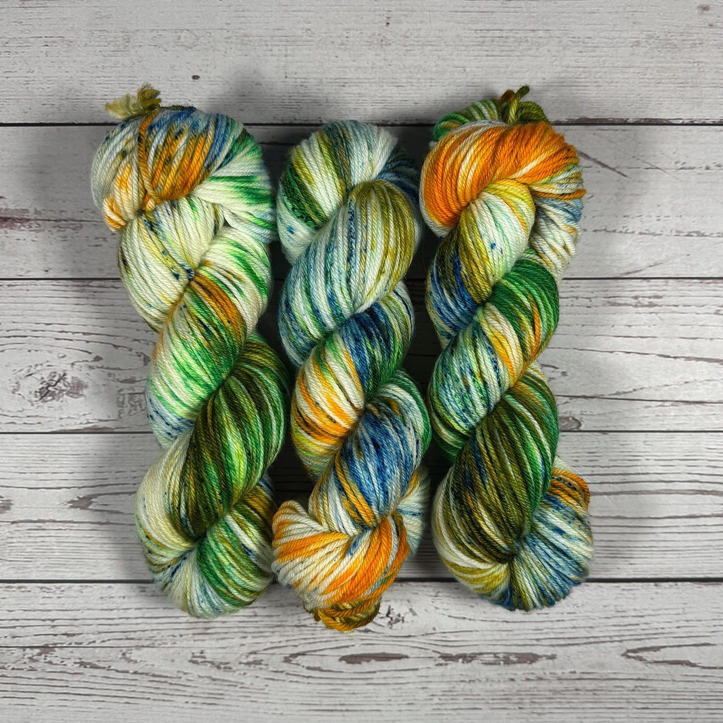 Macaw-roni/Dyed to order