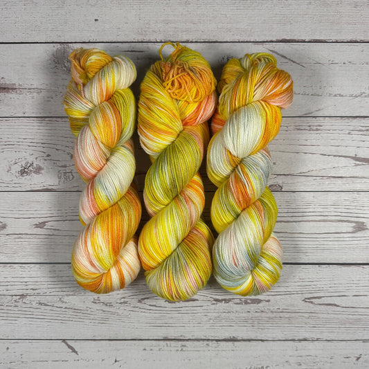 Spring Dream/Dyed to order